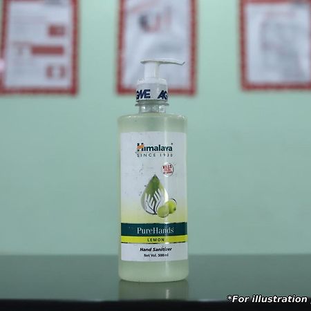 Oyo 71675 New Aishwarya Comforts Hotel Бангалор Екстериор снимка